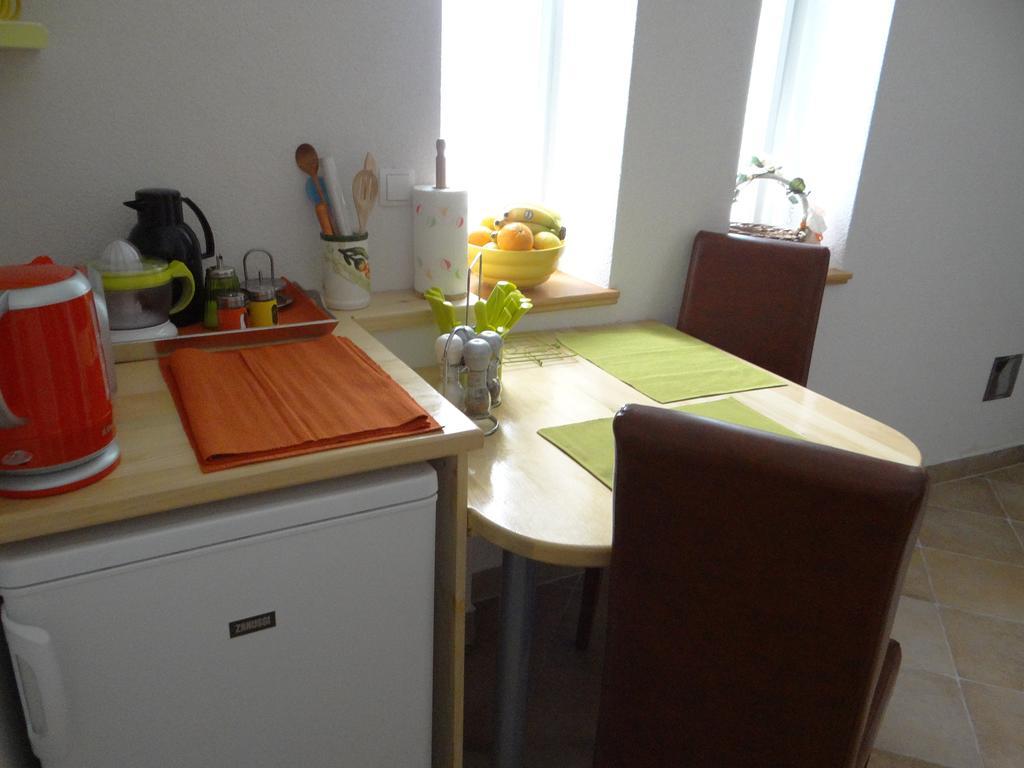 Rooms Stella Сплит Екстериор снимка